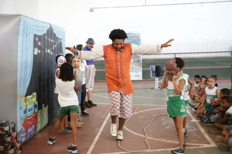 Confresa, no Mato Grosso, apresenta espetáculo infantil “Do Campo à Mesa”