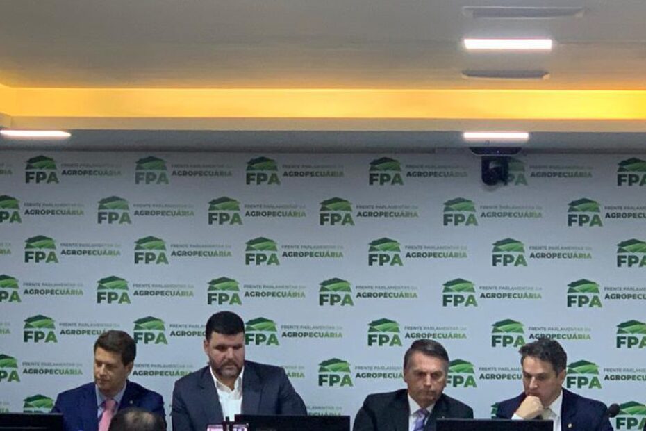 Bolsonaro causa desconforto e racha bancada do agro em reunião em Brasília